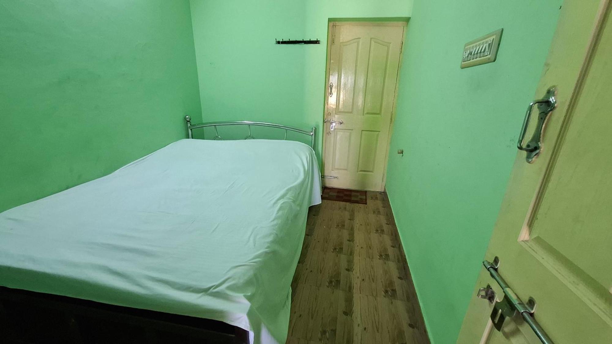Ashwin Home Stay ติรุวันนามาลัย ภายนอก รูปภาพ